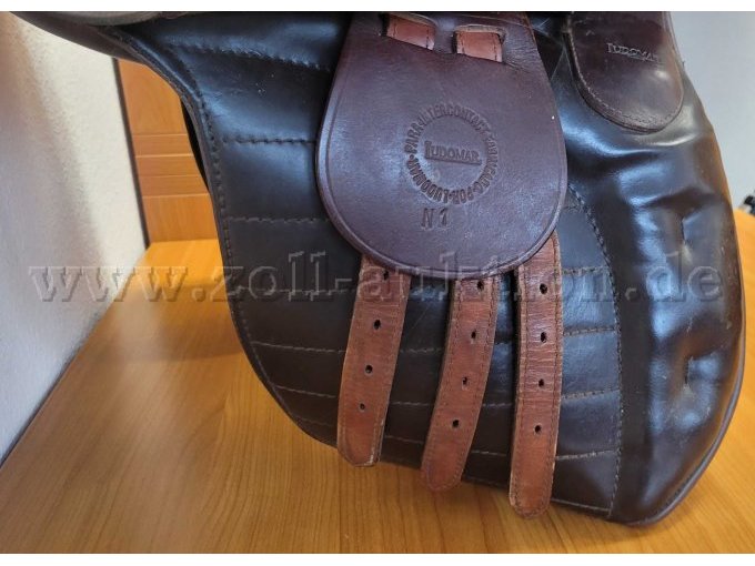 Pferdesattel Ludomar Schweissblatt und Schlaufe Prägung