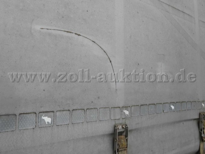 Schnittstelle der Plane geflickt