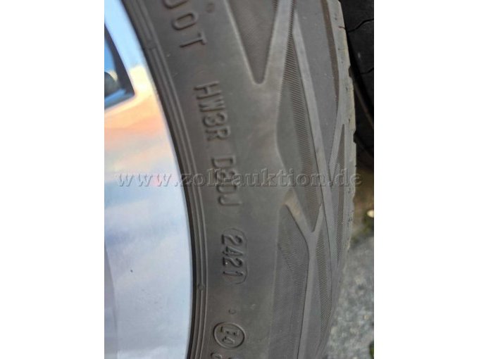 1 Satz Continental Eco Contact Sommerreifen, 215 55 R17 auf VW Alufelgen – foto 10 – kavel bij Zoll-Auktion, Brühl