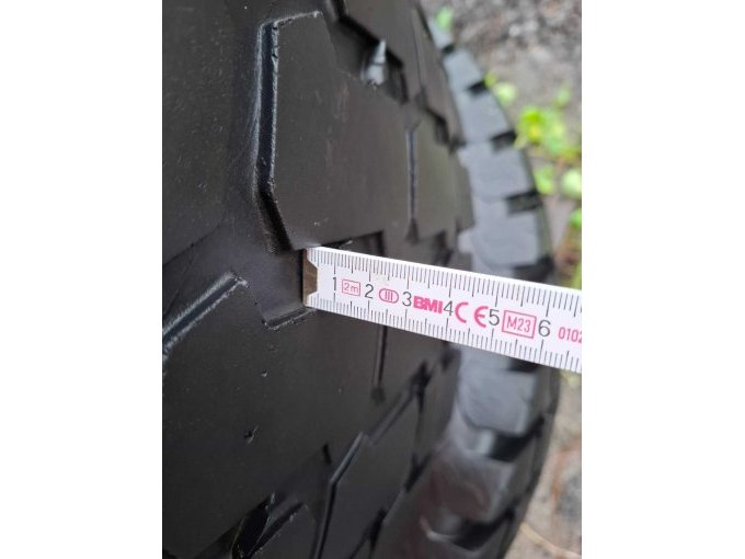 Profiltiefe Hinterreifen