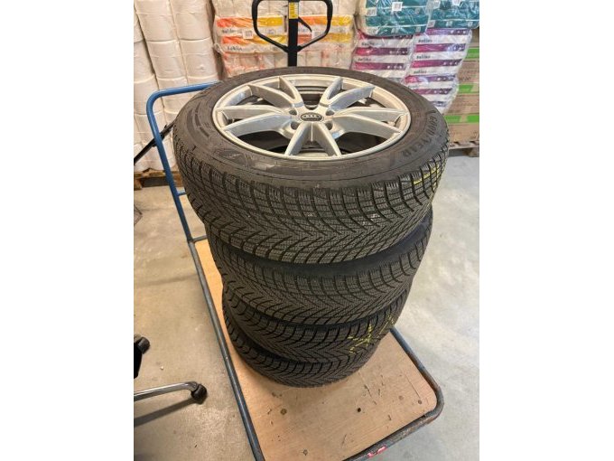 Ansicht alle 4 Kompletträder