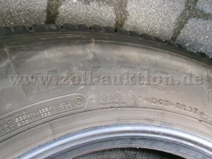 1 Satz Reifen 6 Stück Bridgestone in 11R 22.5- Typ MLX 716 – foto 9 – kavel bij Zoll-Auktion, Cuxhaven
