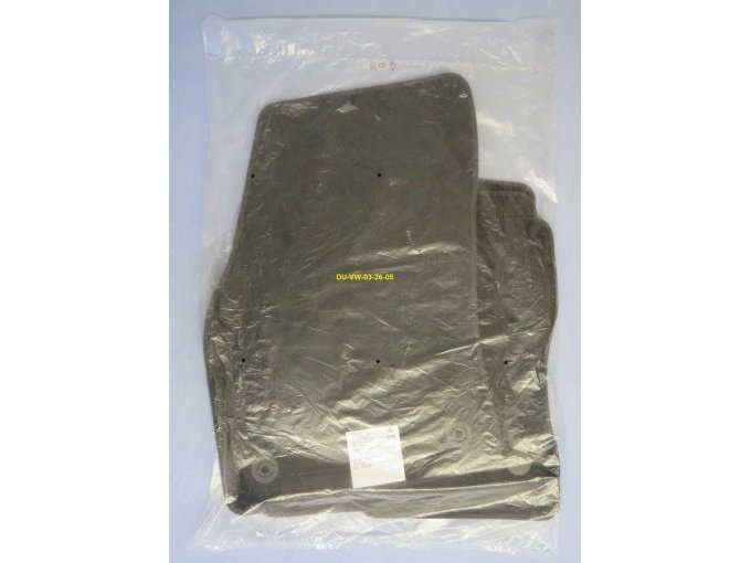 Textilfußmatten für VW Touran (4er Set) Textilfußmatten für VW Touran (4er Set)