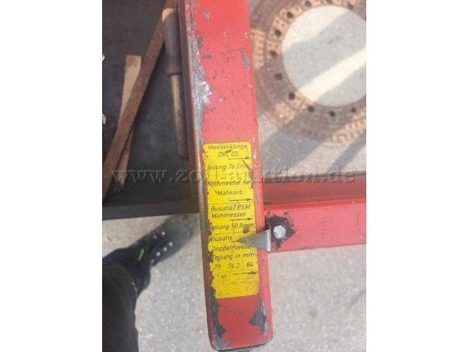 Einstellung der zu Schleifenden Mähmesser Funktionsfähig