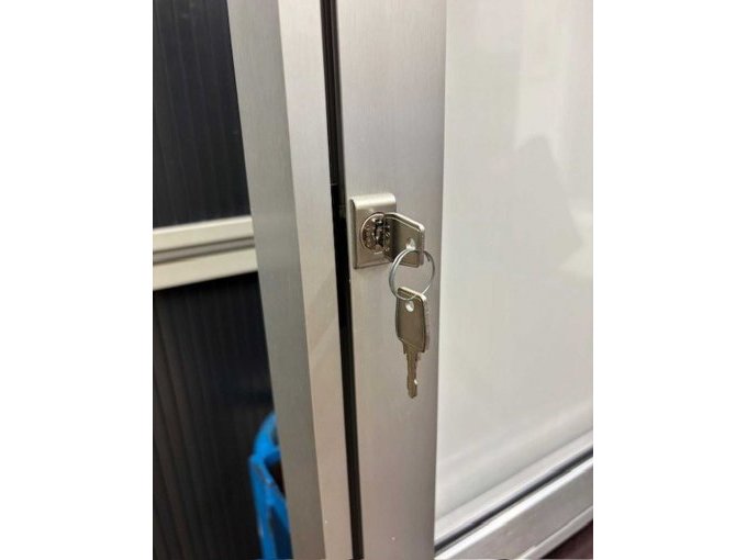 Schaukasten Schlüssen ansicht