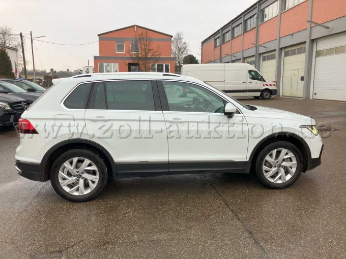 Rechte Fahrzeugseite