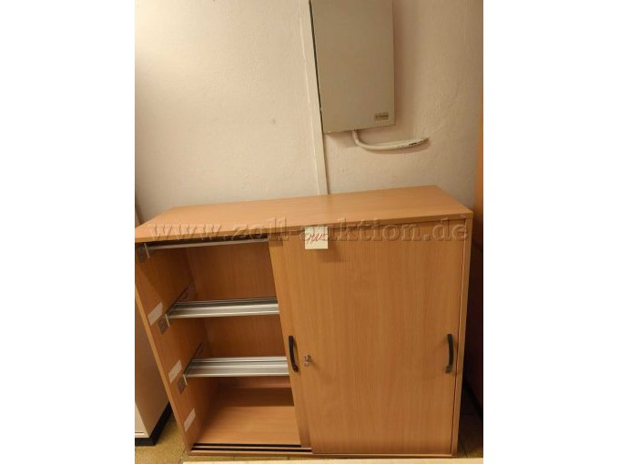 Schiebetürenschrank offen links