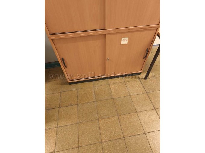 Schiebetürenschrank geschlossen Schiebetürenschrank geschlossen