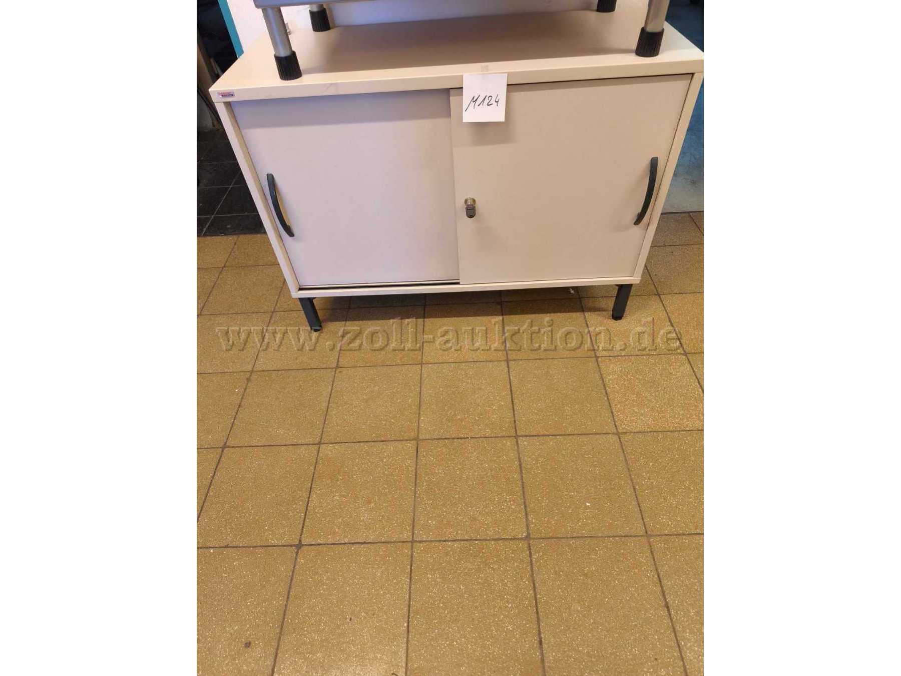 Schiebetürenschrank geschlossen