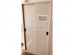 Schiebetürenschrank