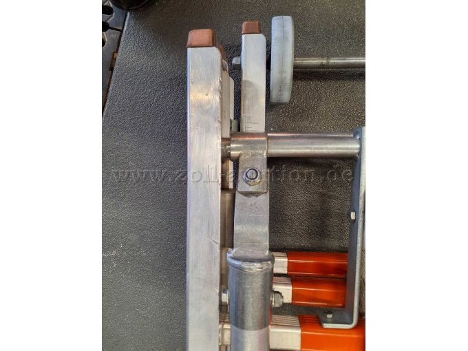 Unterstes Leiterteil Einkerbungen links