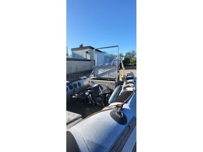 1 Schlauchboot 6.5 der Fa Deutsche Schlauchboot GmbH mit Harbeck Trailer – foto 7 – kavel bij Zoll-Auktion, Hamburg