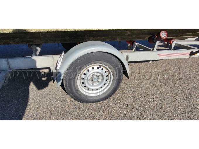 1 Schlauchboot 6.5 der Fa Deutsche Schlauchboot GmbH mit Harbeck Trailer – foto 10 – kavel bij Zoll-Auktion, Hamburg