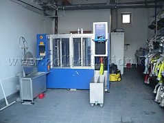 Schlauchpflegeanlage: Hinweis, es wird ausschließlich die Anlgae inkl. der Schauchaufwicklung angeboten. Alle anderen auf dem Bild Sichtbaren Gegenstände sind nicht Teil der Auktion.