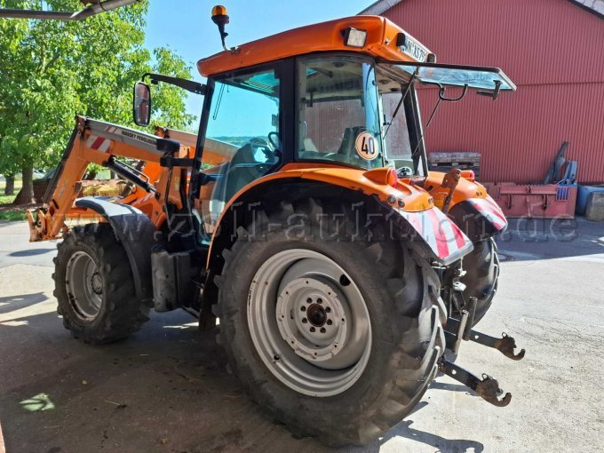 1 Schlepper Massey Ferguson 5455 mit Frontlader – foto 3 – kavel bij Zoll-Auktion, Kaisersbach