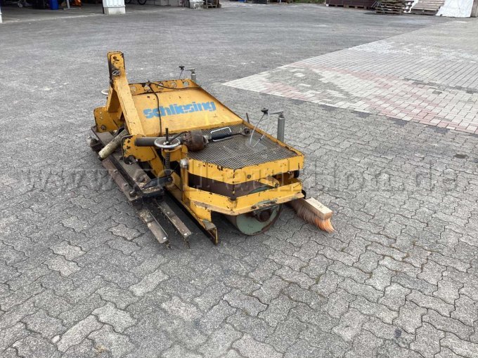 1 Schliesing-onderhoudsmachine voor harde banen, type 2000, trileg – foto 6 – kavel bij Zoll-Auktion, Winterberg