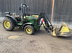 Seitenansicht Ackerschlepper