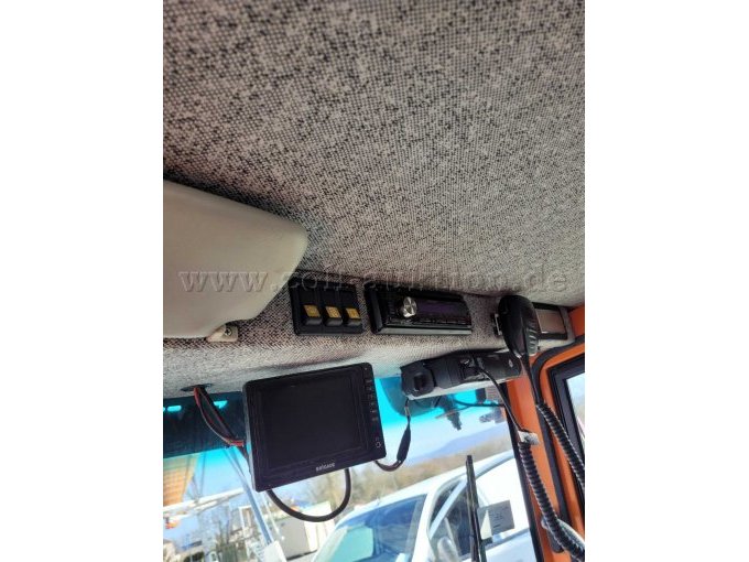 Bildschirm und Radio