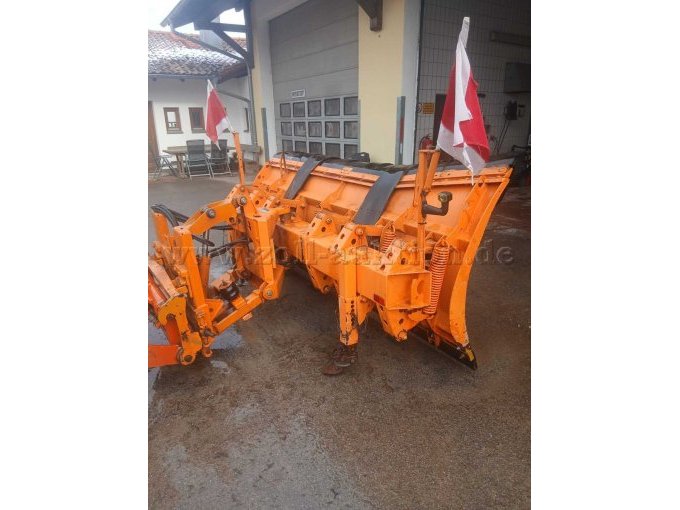 Schneepflug Ansicht 1