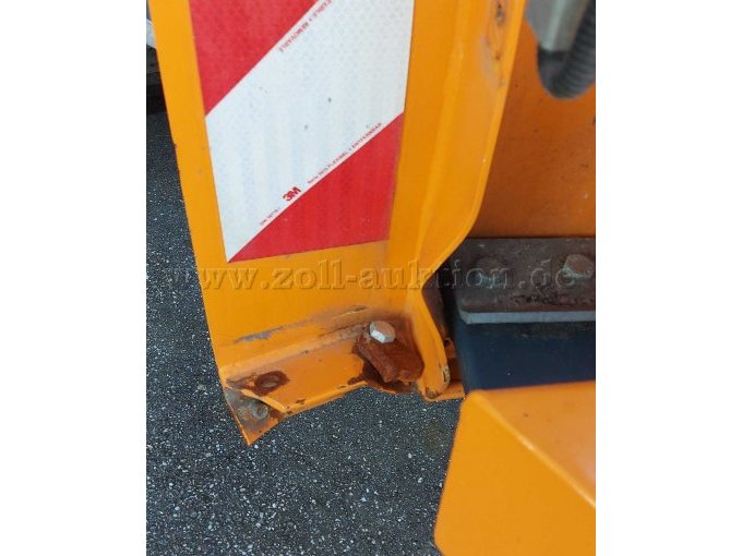 1 Schmidt Schneepflug PVF 30-4 defekt – foto 8 – kavel bij Zoll-Auktion, Deggendorf