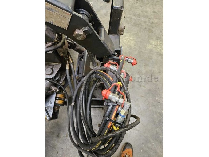 Ansicht Hydraulikschläuche