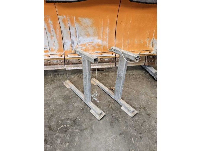 Ansicht Abstellfüße