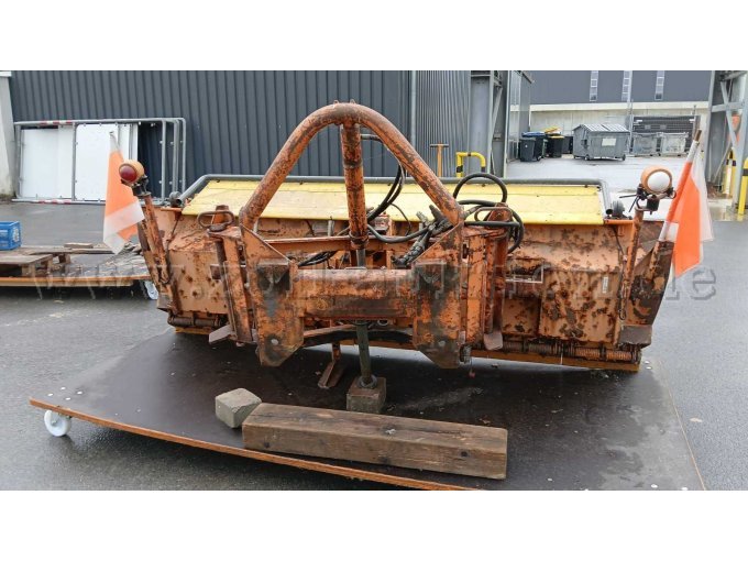 montierte Anbauplatte montierte Anbauplatte