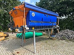 Streuer vorne von links