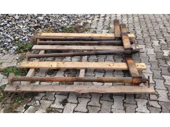 Ansicht Stützfüße zum Abstellen