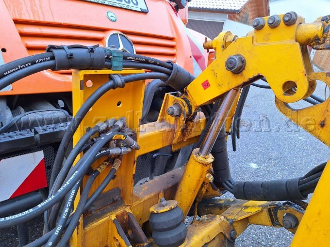 Hydraulik und Aufnahme