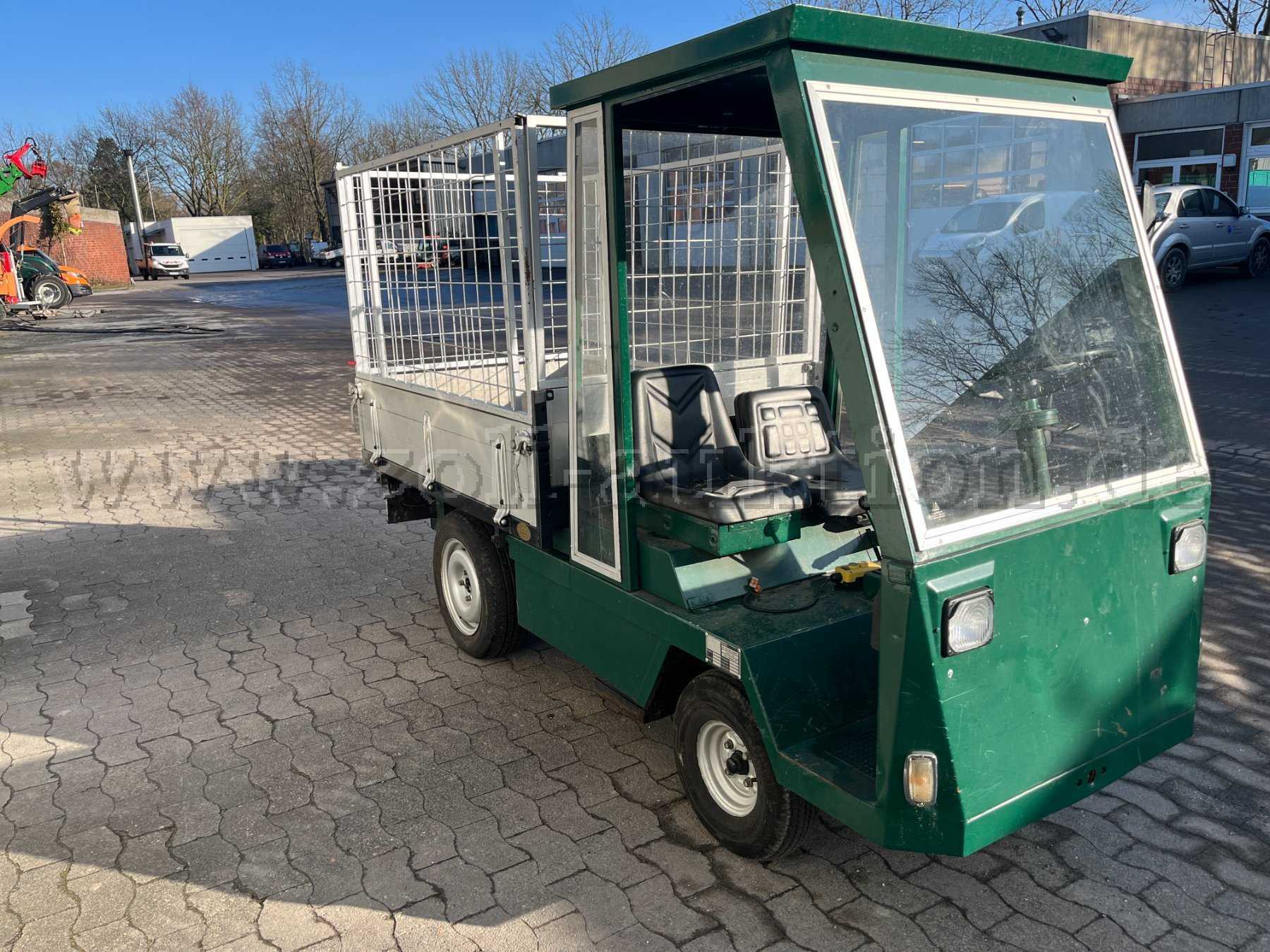 Seitenansicht vorne rechts