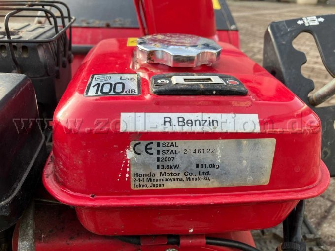 Schneefräse Ansicht Typenschild