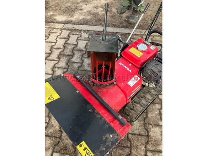 Schneefräse Ansicht Auswurf