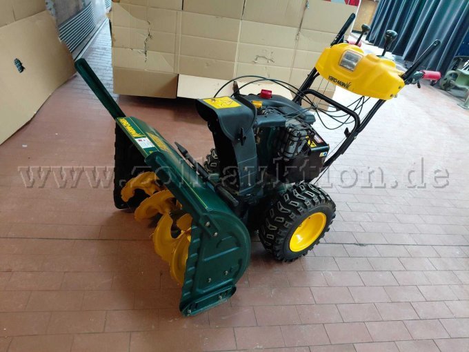 Bild 7:
Ansicht vorne links mit Frässchnecke