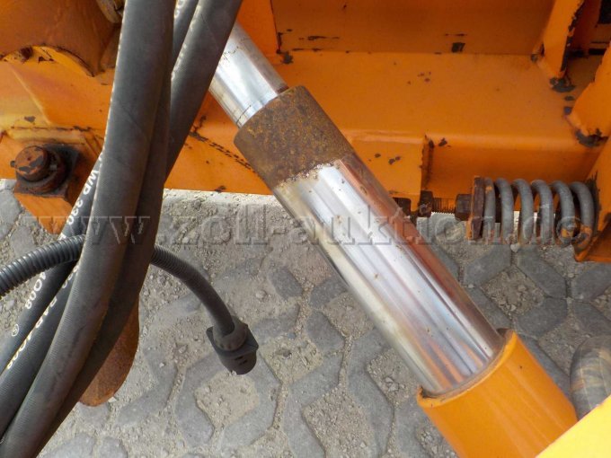 Detailbild Korrosion an Schwenkzylinder