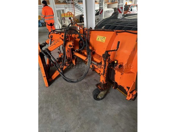 Pflug Ansicht rechts