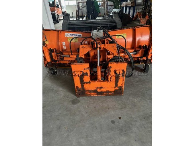 Pflug Heckansicht vegroeßert