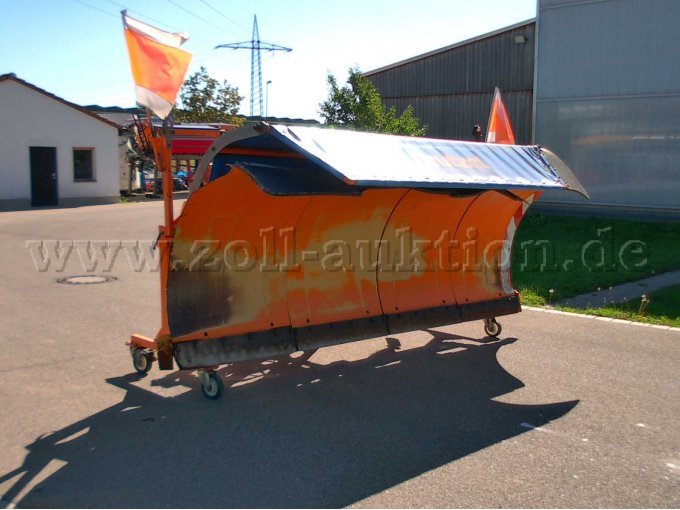 Schneepflug - Harald Drutzel - DVP-4.34A - von rechts vorne