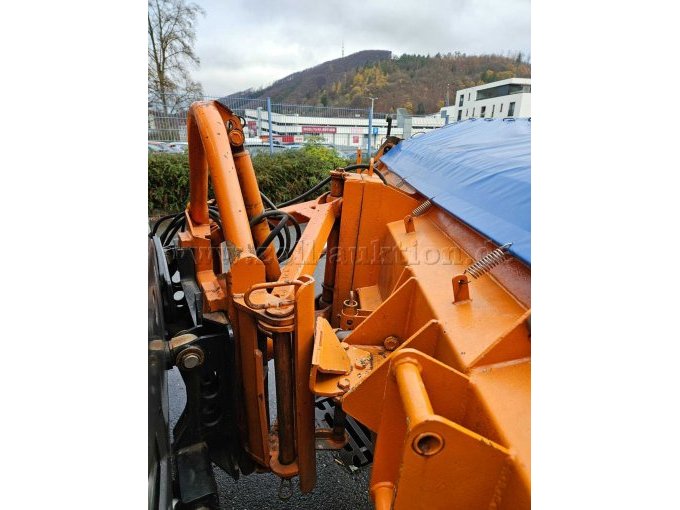 1 Schneepflug Schmidt CP 5 Drehklappenpflug – foto 4 – kavel bij Zoll-Auktion, Plettenberg