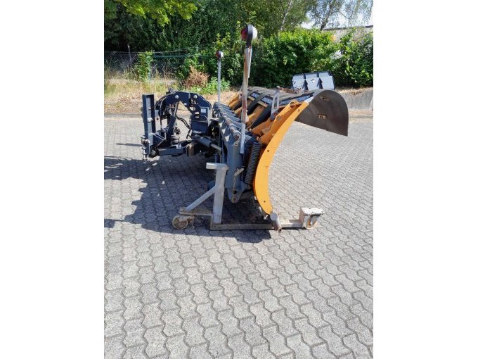 von Rechts