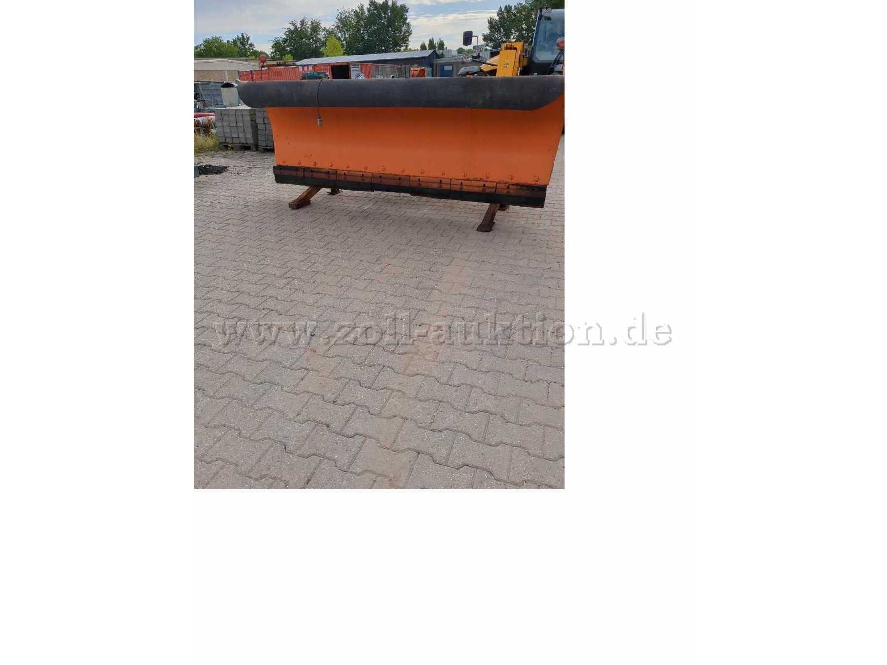 Frontansicht Schneeschild