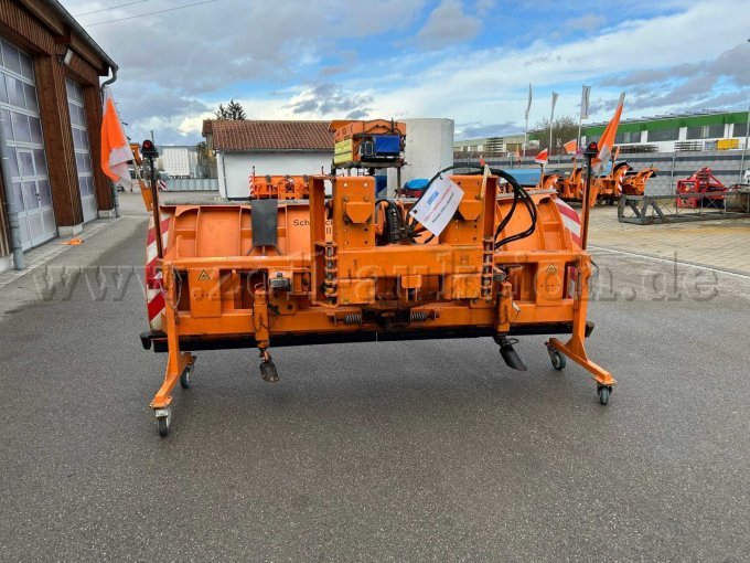 Schneepflug - Ansicht hinten