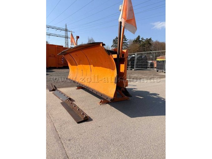 Seitenansicht links vorn