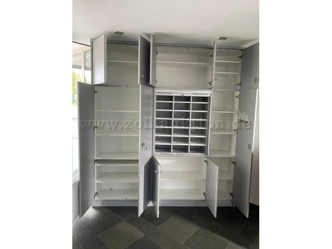 Schrank