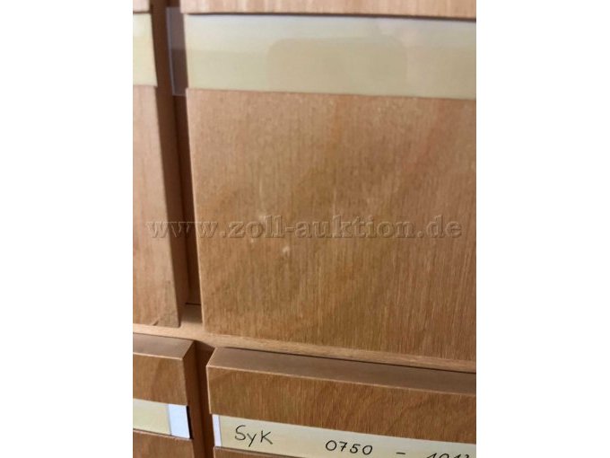 Detailansicht Schutzfolie Beschriftung