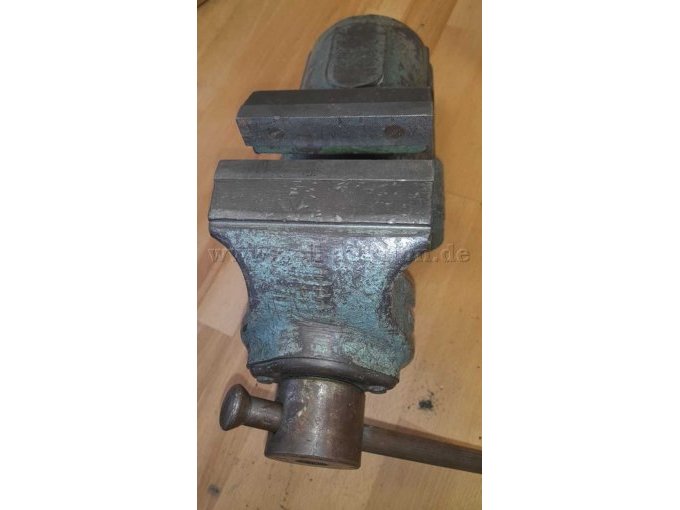 Schraubstock_Front