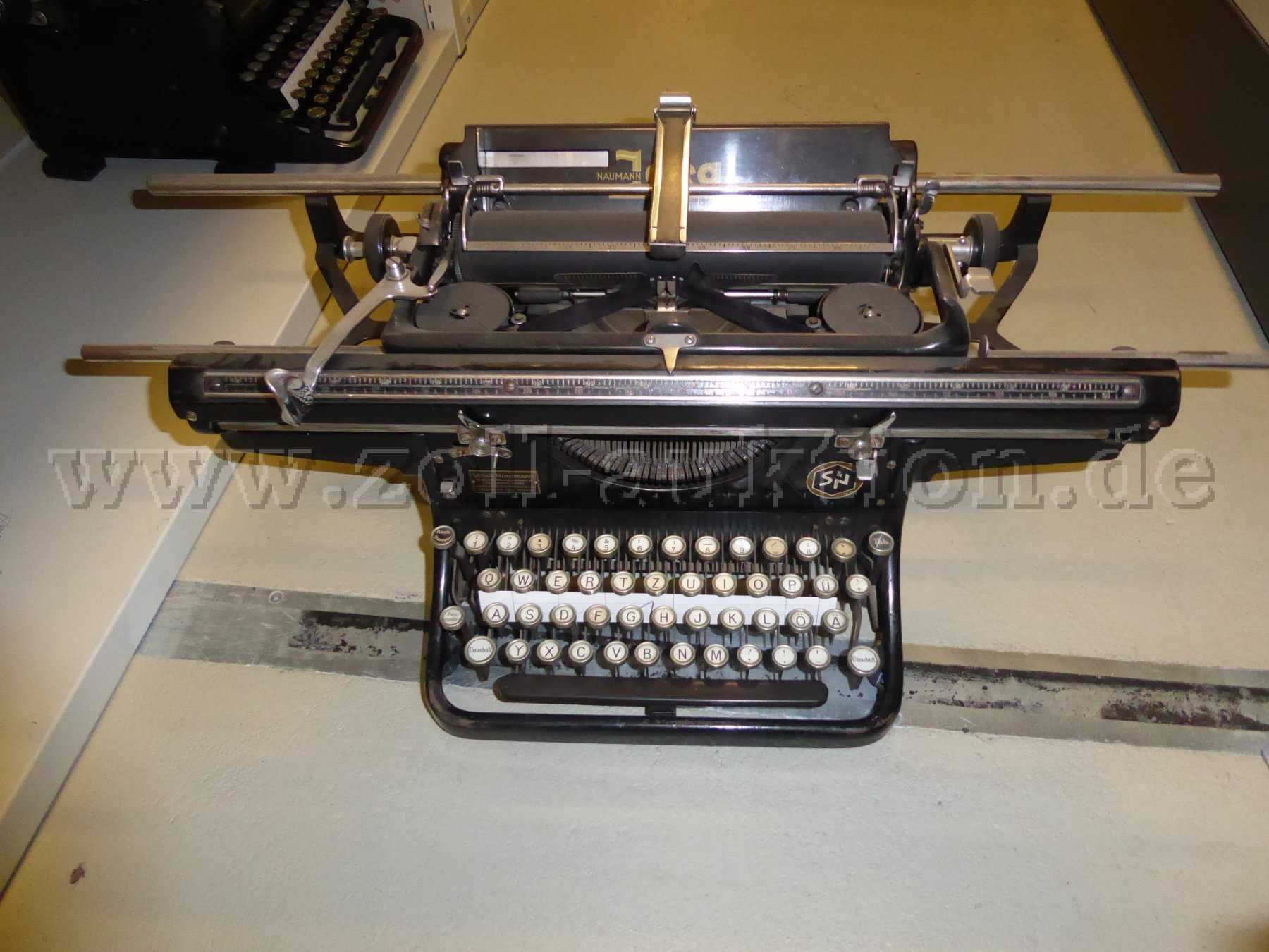 Schreibmaschine Naumann Ideal Breitwagen