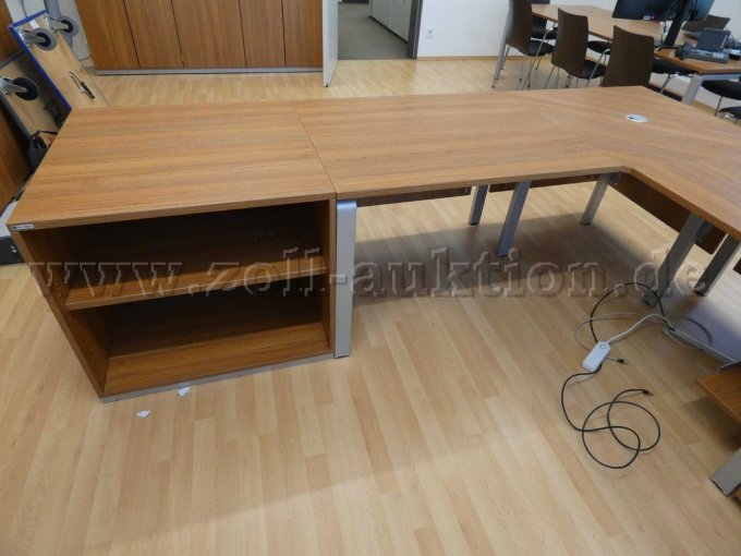 1 Schreibtisch-Kombination mit Standcontainer, Regal und Stehpult von Palmberg – foto 6 – kavel bij Zoll-Auktion, Dippoldiswalde