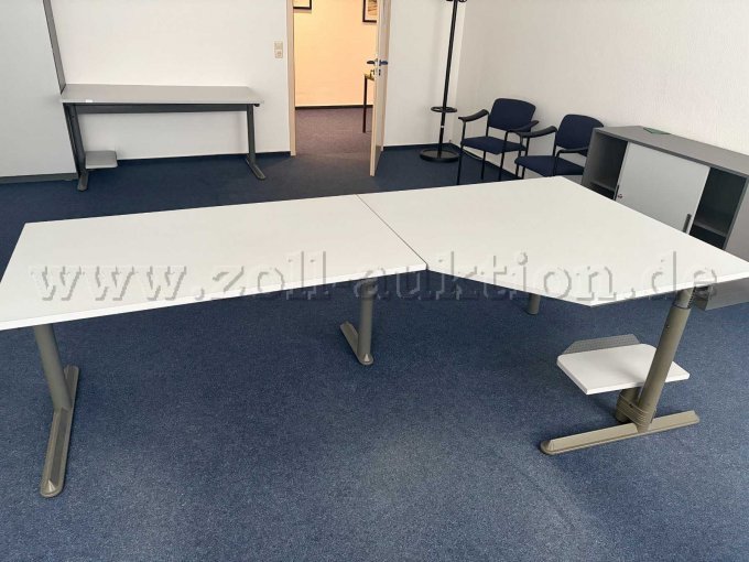 1 bureau Reiss-Standard rechthoekig, incl. trapeziumvormig blad – foto 3 – kavel bij Zoll-Auktion, Kaiserslautern