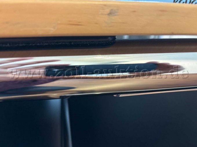 Detailansicht Kratzer Tischplatte